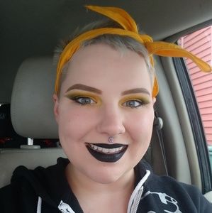 Meet your Posher, Kelsey